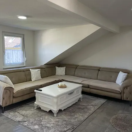 Neue Stilvolle In Apartamento